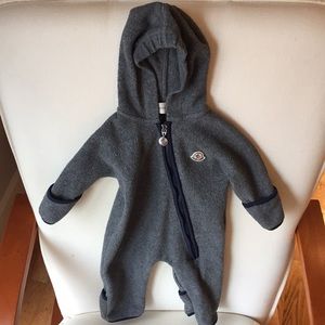 moncler onesie moncler onesie